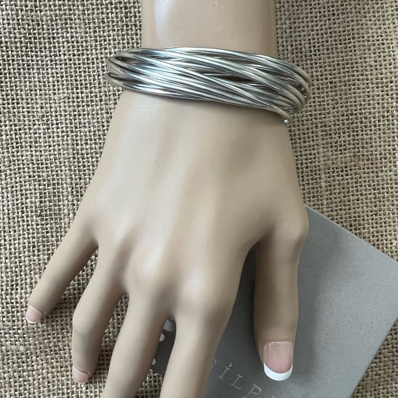 HOT Silpada .925 Sterling Silver 21 Bangle Salute Interlocking Bangles Bracelet - Picture 3 of 8